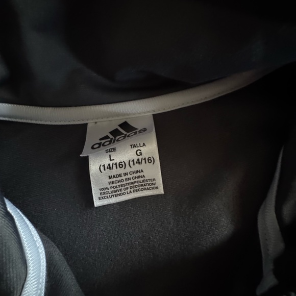 Adidas Kids XL Gray Zip-Up Jacket with White Stripes – Classic Sporty Style - Picture 4 of 6